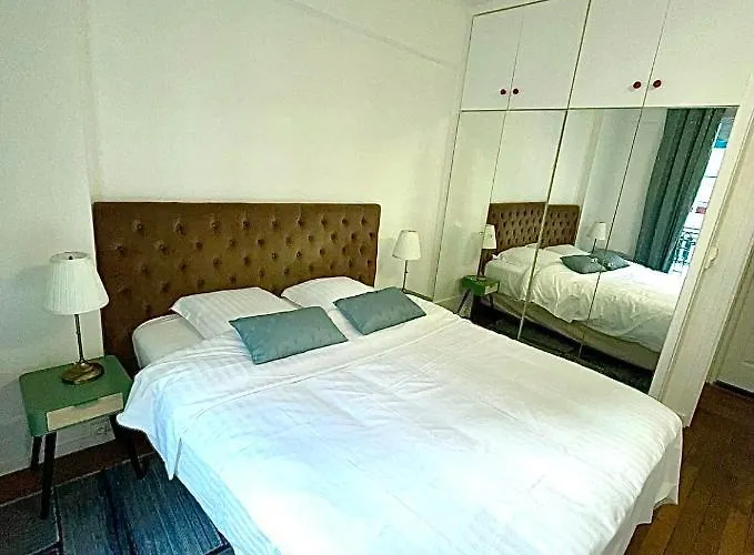 Center - Trocadéro Eiffel Tower Appartement